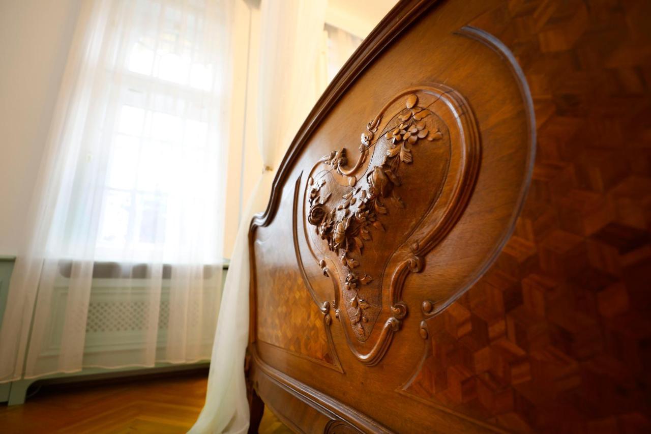 Villabaroque_Eger Luaran gambar